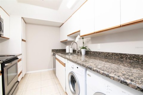 Copropriété à vendre à Tampa, Floride: 2 chambres, 95.88 m2 № 1549311 - photo 20