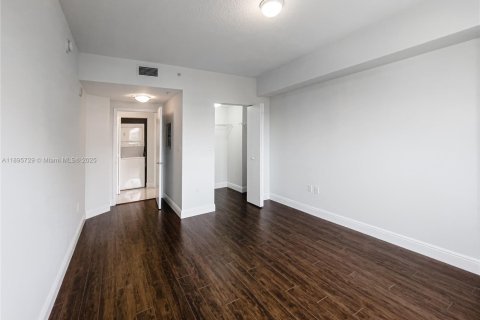Снять в аренду квартиру в Авентура, Флорида 1 спальня, 70.05м2, № 1950004 - фото 5