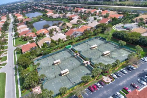 Купить виллу или дом в Бойнтон-Бич, Флорида 3 спальни, 233м2, № 989456 - фото 1