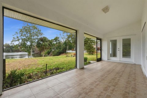 House in Port Orange, Florida 3 bedrooms, 156.17 sq.m. № 2110935 - photo 11