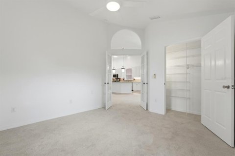 House in Port Orange, Florida 3 bedrooms, 156.17 sq.m. № 2110935 - photo 10