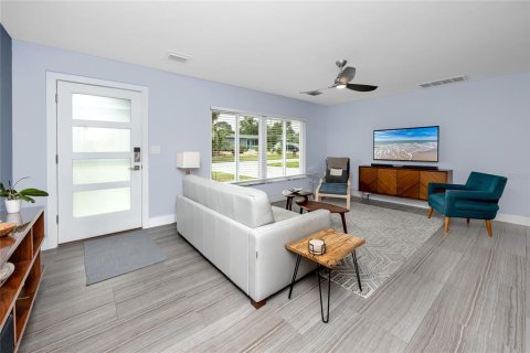 Villa ou maison à vendre à Largo, Floride: 3 chambres, 107.77 m2 № 1898866 - photo 6
