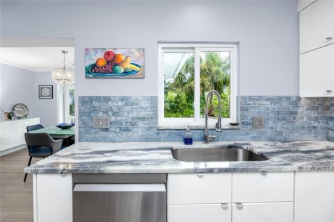 Villa ou maison à vendre à Largo, Floride: 3 chambres, 107.77 m2 № 1898866 - photo 12