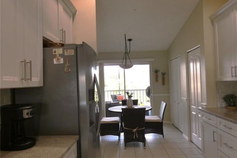 Copropriété à louer à Sarasota, Floride: 2 chambres, 131.36 m2 № 248811 - photo 5