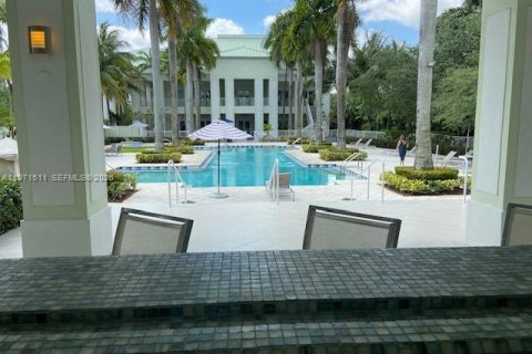 Condominio en venta en Doral, Florida, 1 dormitorio, 99.41 m2 № 2032893 - foto 7