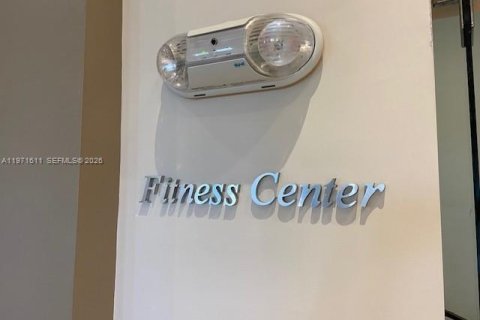 Condominio en venta en Doral, Florida, 1 dormitorio, 99.41 m2 № 2032893 - foto 13