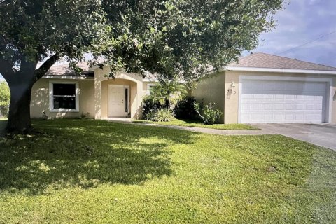 Villa ou maison à Port St. Lucie, Floride 3 chambres, 151.62 m2 № 2244498