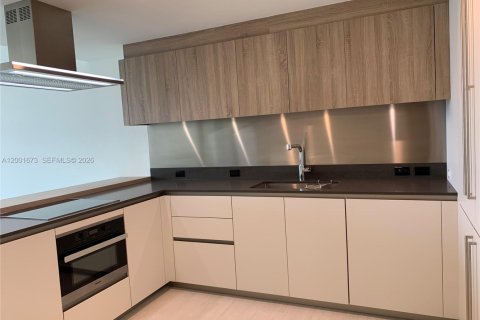 Купить кондоминиум в Майами, Флорида 1 спальня, 61.78м2, № 2067832 - фото 3