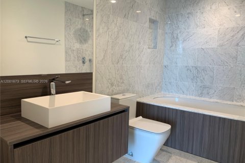 Купить кондоминиум в Майами, Флорида 1 спальня, 61.78м2, № 2067832 - фото 10