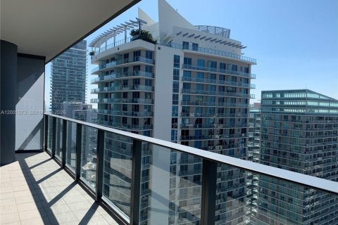 Купить кондоминиум в Майами, Флорида 1 спальня, 61.78м2, № 2067832 - фото 12