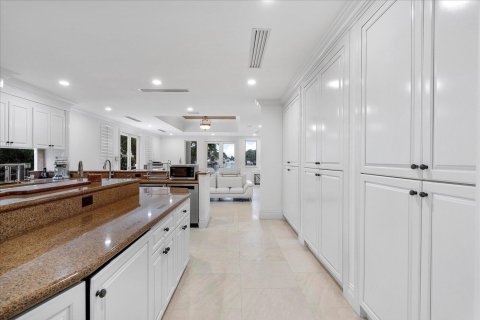 Villa ou maison à vendre à Fort Lauderdale, Floride: 6 chambres, 1520.9 m2 № 2147292 - photo 25