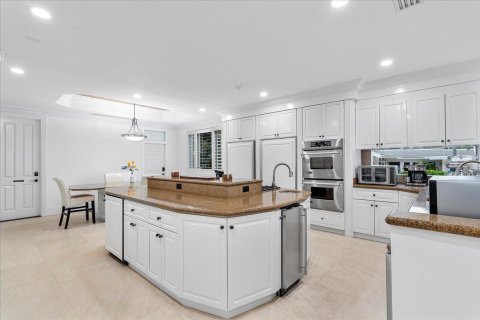 Villa ou maison à vendre à Fort Lauderdale, Floride: 6 chambres, 1520.9 m2 № 2147292 - photo 22
