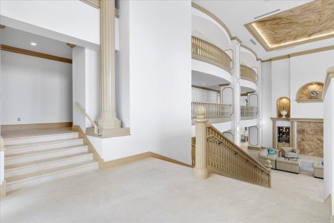 Villa ou maison à vendre à Fort Lauderdale, Floride: 6 chambres, 1520.9 m2 № 2147292 - photo 10