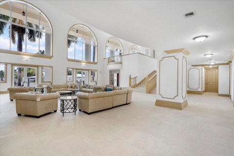 Villa ou maison à vendre à Fort Lauderdale, Floride: 6 chambres, 1520.9 m2 № 2147292 - photo 14