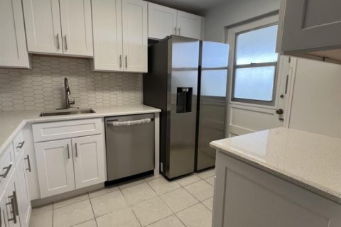 Condo in Boca Raton, Florida, 2 bedrooms  № 2251006 - photo 3