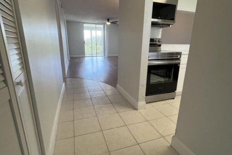 Condo in Boca Raton, Florida, 2 bedrooms  № 2251006 - photo 5