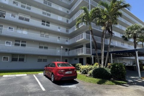 Condo in Boca Raton, Florida, 2 bedrooms  № 2251006 - photo 25