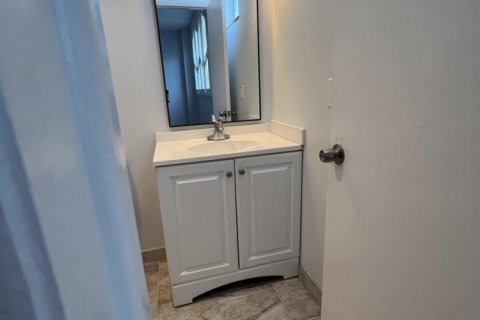 Condo in Boca Raton, Florida, 2 bedrooms  № 2251006 - photo 10