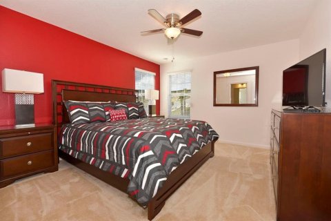 Villa ou maison à vendre à Davenport, Floride: 6 chambres, 267.19 m2 № 2419285 - photo 9