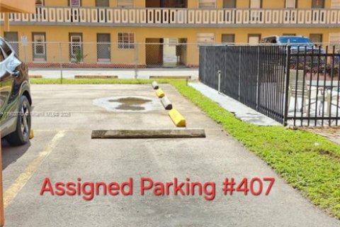 Снять в аренду кондоминиум в Майами, Флорида 1 спальня, 56.67м2, № 1955759 - фото 17