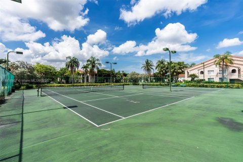 Condominio en venta en Miramar, Florida, 1 dormitorio, 55.74 m2 № 1821755 - foto 27