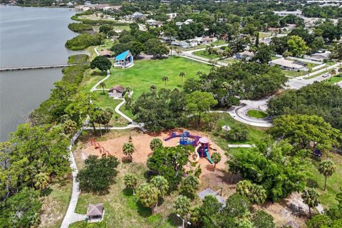 House in Oldsmar, Florida 3 bedrooms, 131.55 sq.m. № 2258743 - photo 27