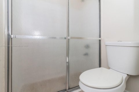 Condominio en alquiler en Coral Springs, Florida, 2 dormitorios, 103.49 m2 № 1827529 - foto 18