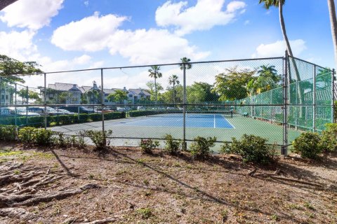 Condominio en alquiler en Coral Springs, Florida, 2 dormitorios, 103.49 m2 № 1827529 - foto 4