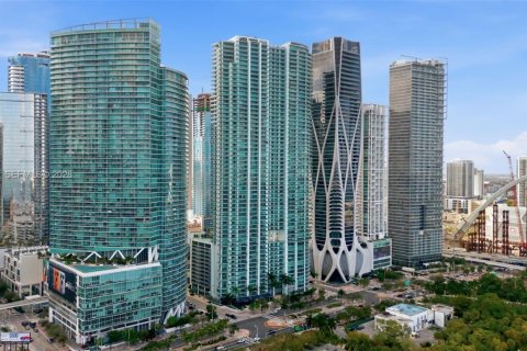 Condo in Miami, Florida, 2 bedrooms  № 2189952 - photo 10