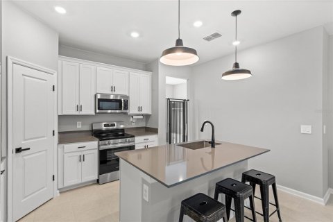Casa en venta en Clermont, Florida, 4 dormitorios, 178.28 m2 № 1918380 - foto 11
