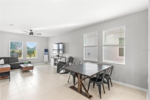 Casa en venta en Clermont, Florida, 4 dormitorios, 178.28 m2 № 1918380 - foto 8