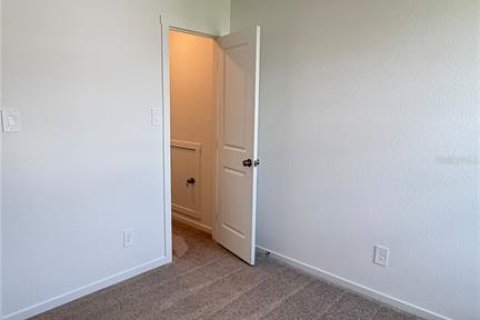 Villa ou maison à louer à Kissimmee, Floride: 4 chambres, 177.44 m2 № 2425366 - photo 21
