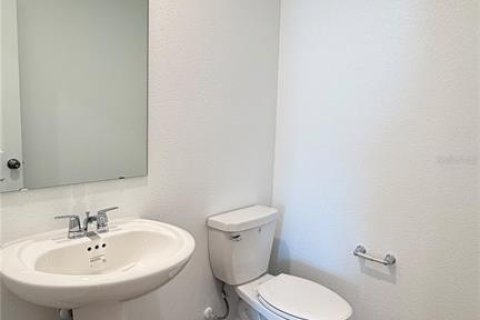 Villa ou maison à louer à Kissimmee, Floride: 4 chambres, 177.44 m2 № 2425366 - photo 7