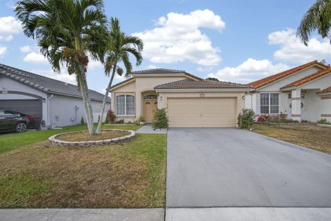Casa en Wellington, Florida 3 dormitorios, 141.95 m2 № 2271692