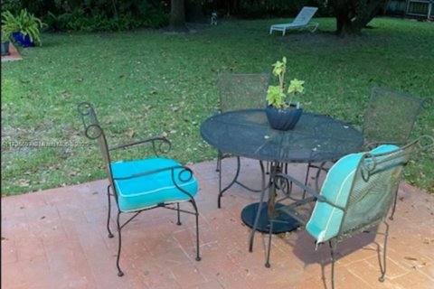 Villa ou maison à vendre à Miami, Floride: 3 chambres, 114.18 m2 № 1964890 - photo 4
