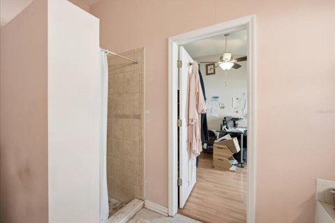 Casa en venta en Tampa, Florida, 4 dormitorios, 172.05 m2 № 2387400 - foto 20