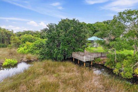 Casa en venta en Tampa, Florida, 4 dormitorios, 172.05 m2 № 2387400 - foto 10
