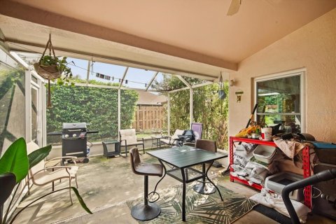 Casa en venta en Tampa, Florida, 4 dormitorios, 172.05 m2 № 2387400 - foto 28