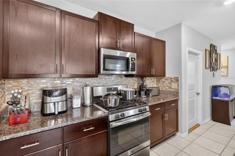 Casa en venta en Apollo Beach, Florida, 4 dormitorios, 177.81 m2 № 2386808 - foto 13