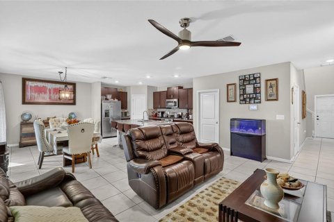 Casa en venta en Apollo Beach, Florida, 4 dormitorios, 177.81 m2 № 2386808 - foto 9