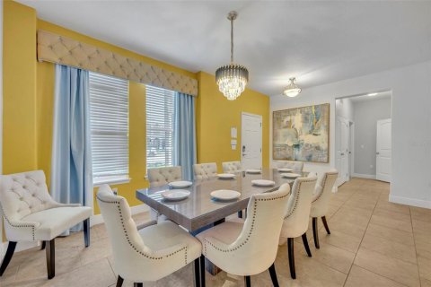 Купить виллу или дом в Дэвенпорт, Флорида 3 комнаты, 301.28м2, № 2101518 - фото 6