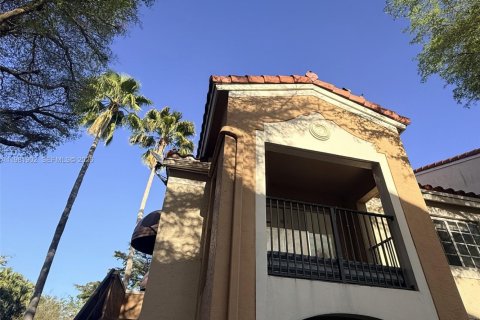 Condo in Miramar, Florida, 2 bedrooms  № 2043154 - photo 19