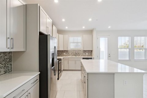 Adosado en venta en Orlando, Florida, 3 dormitorios, 164.99 m2 № 2142913 - foto 5