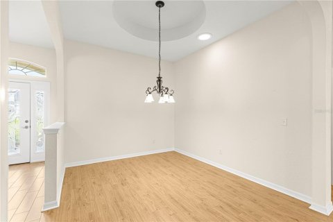 House in Summerfield, Florida 3 bedrooms, 181.62 sq.m. № 2212803 - photo 4