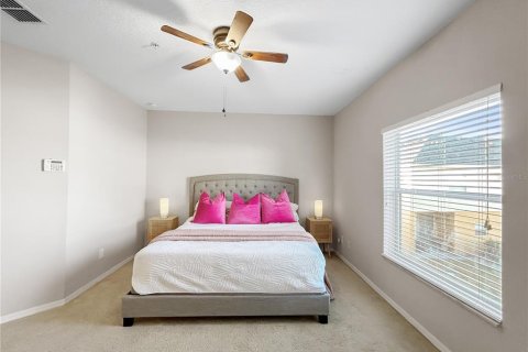 Townhouse in Ocoee, Florida 2 bedrooms, 129.51 sq.m. № 2198843 - photo 29