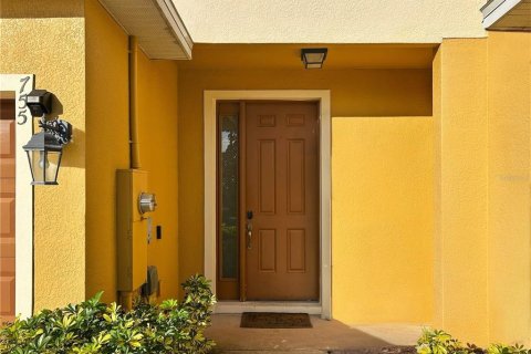 Townhouse in Ocoee, Florida 2 bedrooms, 129.51 sq.m. № 2198843 - photo 2