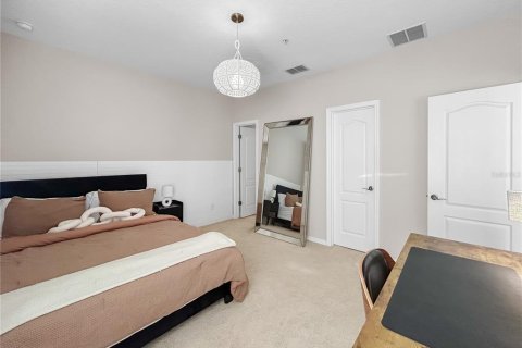 Townhouse in Ocoee, Florida 2 bedrooms, 129.51 sq.m. № 2198843 - photo 23