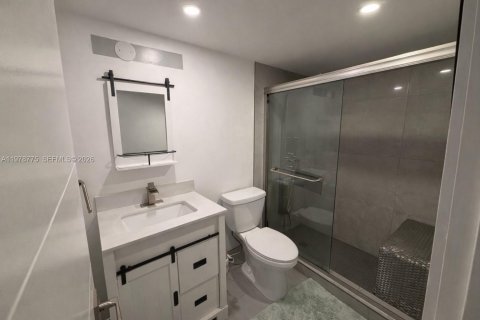 Condo in Plantation, Florida, 3 bedrooms  № 2059396 - photo 10