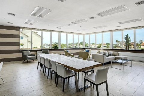 Condo in Clearwater, Florida, 2 bedrooms  № 1653776 - photo 16