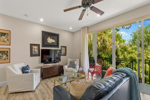 House in Vero Beach, Florida 2 bedrooms, 146.6 sq.m. № 2338335 - photo 19